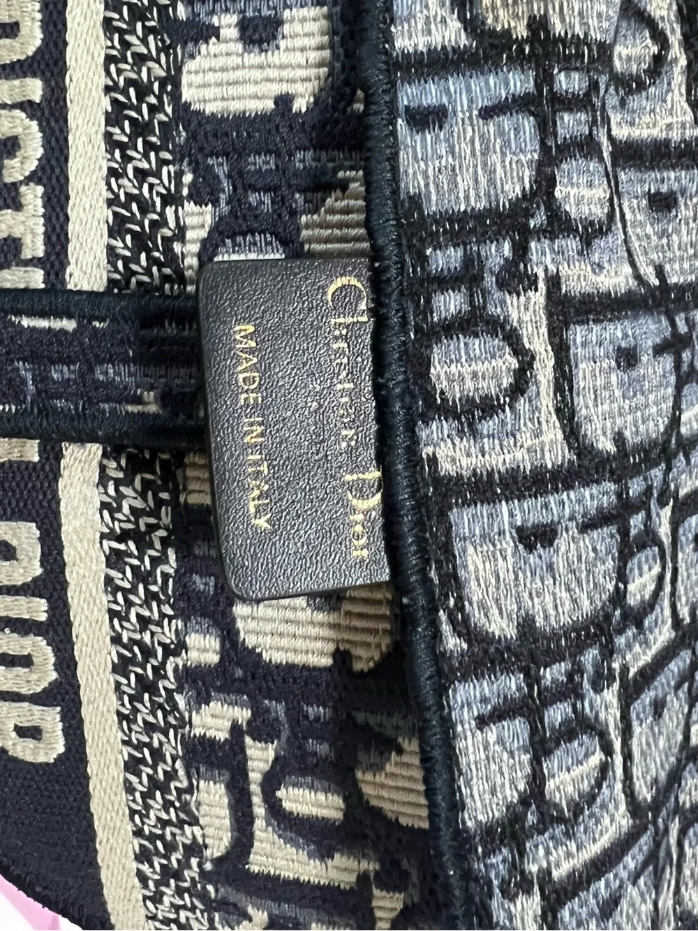 Christian Dior Oblique Saddle Belt Bag - Picture 7 of 11
